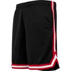 Szorty Urban Classic Stripe mesh. Czarne szorty męskie Urban Classics, z meshu, bez kołnierzyka. Za 127.20 zł.