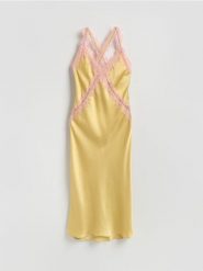 Sukienka z koronką - musztardowy. Sukienki damskie Reserved, na co dzień, l, bez wzorów, z koronki, bez kołnierzyka, bez ramiączek, proste. Za 179.99 zł.