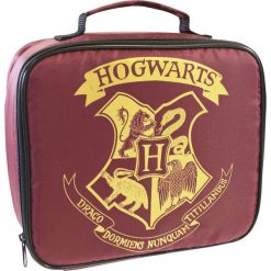 Torba Warner Bros. Discovery Harry Potter Hogwarts. Czerwone torebki klasyczne damskie MBRANDS, bez wzorów, z materiału, bez dodatków. Za 82.40 zł.