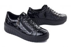 Rieker N2555-02 black, półbuty damskie. Czarne półbuty damskie Rieker, bez wzorów, bez obcasa. Za 389.90 zł.
