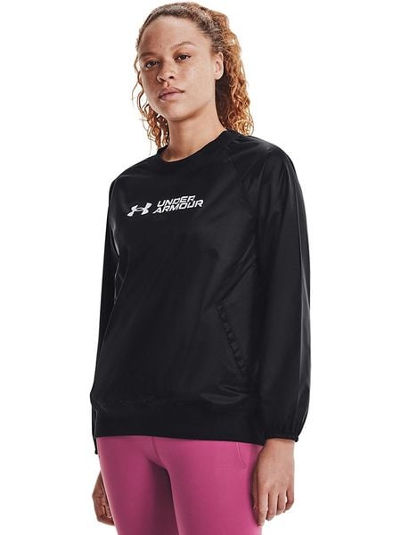 Under Armour Koszulka funkcyjna w kolorze czarnym rozmiar: XS. Czarne bluzki sportowe damskie Under Armour, xs, z materiału, bez kołnierzyka, bez ramiączek. Za 80.84 zł.