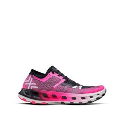 Buty biegowe trailowe unisex X-Bionic Terraskin X02 Pink Black White. Białe buty sportowe na co dzień damskie XBIONIC, bez wzorów. W wyprzedaży za 650.00 zł.