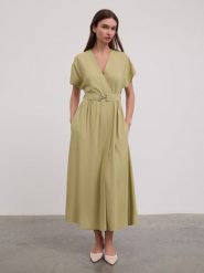 BGN Sukienka w kolorze khaki rozmiar: 36. Brązowe sukienki damskie BGN, na imprezę, bez wzorów, z tkaniny, bez kołnierzyka, bez ramiączek, maxi. Za 69.58 zł.