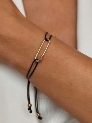 Les Favorites Pozłacana bransoletka z elementem ozdobnym rozmiar: onesize. Czarne bransoletki damskie Les Favorites, pozłacane. Za 82.99 zł.