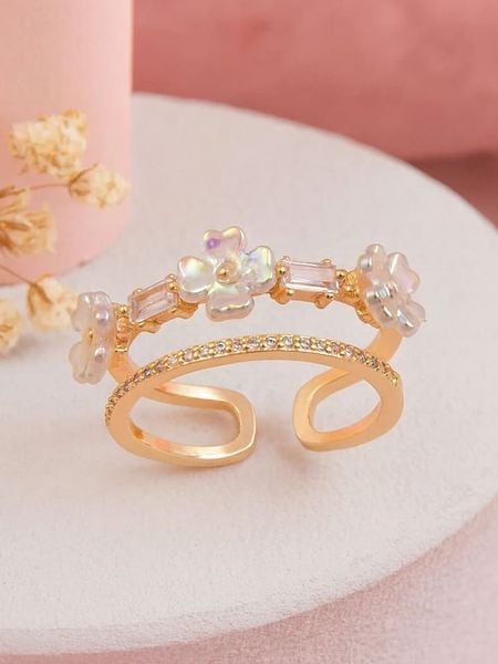 Lodie Silver Pierścionek z cyrkoniami rozmiar: onesize. Szare pierścionki damskie Lodie Silver, z cyrkonią, z mosiądzu. Za 30.99 zł.