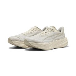 Damskie buty do biegania Deviate Pure NITRO™ PUMA. Białe obuwie do biegania damskie Puma. Za 649.00 zł.