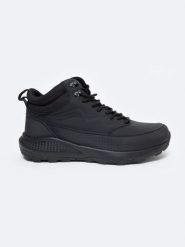Buty męskie trekkingowe ze skóry naturalnej czarne OO174501 906. Czarne buty trekkingowe męskie Big Star, z materiału, bez zapięcia, trekkingowe. W wyprzedaży za 199.99 zł.