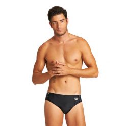 Kąpielówki slipy męskie na basen Arena Crossing Brief. Czarne kąpielówki męskie Arena, m, bez wzorów, do pływania. Za 40.99 zł.