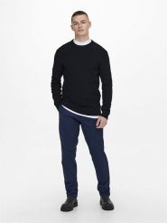ONLY & SONS Sweter "Phil" w kolorze czarnym rozmiar: L. Czarne swetry męskie Only & Sons, l, bez wzorów, ze splotem, bez kołnierzyka. Za 87.81 zł.