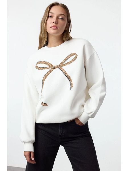 Trendyol Sweter w kolorze białym rozmiar: M. Białe swetry klasyczne damskie Trendyol, m, bez kołnierzyka. Za 91.77 zł.