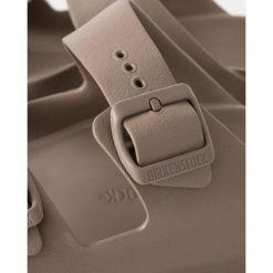 Sandały Birkenstock Arizona Eva Damskie. Szare sandały damskie Birkenstock, bez wzorów, bez obcasa. Za 338.00 zł.