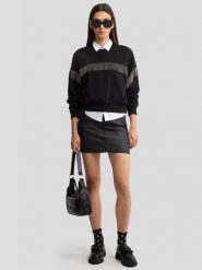 Spódnica damska jeansowa woskowana mini czarna Margaret 924. Czarne spódniczki damskie Big Star, bez wzorów, z denimu, eleganckie, z podwyższonym stanem, mini, proste. W wyprzedaży za 139.99 zł.