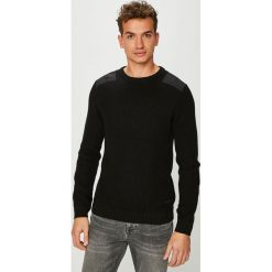 Jack & Jones - Sweter 12140246. Czarne swetry męskie Jack & Jones, l, bez wzorów, z bawełny, bez kołnierzyka. W wyprzedaży za 89.90 zł.