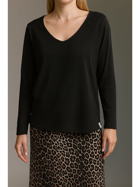 Cotton Candy Koszulka w kolorze czarnym rozmiar: S. Czarne bluzki damskie Cotton Candy, s, bez wzorów, bez kołnierzyka, bez ramiączek. Za 73.93 zł.