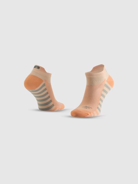 4F Skarpetki do biegania krótkie damskie - koralowe 35-38. Brązowe skarpetki damskie 4f, bez wzorów. Za 29.99 zł.