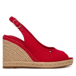 Espadryle Tommy Hilfiger. Czerwone espadryle damskie Tommy Hilfiger, bez wzorów, bez obcasa. Za 369.99 zł.
