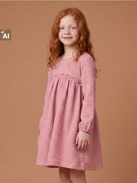 Dzianinowa sukienka babydoll - różowy. Czerwone sukienki dziewczęce Sinsay, bez wzorów, z dzianiny, bez ramiączek. Za 25.99 zł.