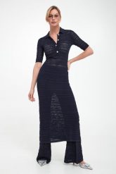 Sukienka dziergana TWINSET. Sukienki damskie Twinset Milano, xs, bez wzorów, dziergany, bez kołnierzyka, bez ramiączek. W wyprzedaży za 655.20 zł.