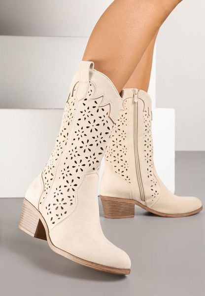 Beżowe Botki Kowbojki na Słupku z Ażurową Cholewką Ravsemi. Brązowe botki damskie Renee, z jeansu, bez obcasa, na obcasie, bez zapięcia. Za 129.99 zł.