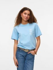 Vero Moda Koszulka w kolorze błękitnym rozmiar: XS. Niebieskie bluzki damskie Vero Moda, xs, bez wzorów, z bawełny, bez kołnierzyka, bez ramiączek. Za 39.21 zł.