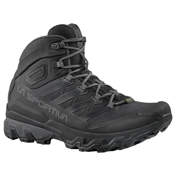 Buty trekkingowe męskie La Sportiva Ultra Raptor 3 Mid GTX. Czarne buty trekkingowe męskie La Sportiva, z gore-texu, przed kolano, bez zapięcia, trekkingowe, gore-tex. Za 1,014.85 zł.