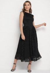 Czarna Koronkowa Sukienka o Rozkloszowanym Kroju z Odkrytymi Plecami Nelamia. Czarne sukienki damskie Born2be, na co dzień, m, bez wzorów, z jeansu, eleganckie, bez kołnierzyka, bez ramiączek, maxi, rozkloszowane. W wyprzedaży za 151.99 zł.