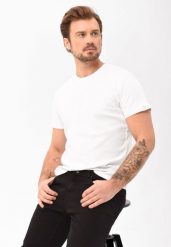 Gładki t-shirt, Comfort Fit, T-BAS. Białe t-shirty męskie Volcano, m, bez wzorów, z bawełny, bez kołnierzyka. Za 69.99 zł.