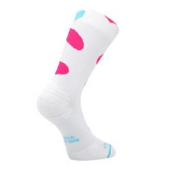 Skarpetki biegowe Sporcks Kinetic. Czerwone skarpetki damskie SPORCKS, bez wzorów, z nylonu. Za 154.00 zł.