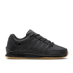 Buty do chodzenia męskie K-Swiss Rinzler. Czarne buty trekkingowe męskie K-Swiss, z gumy, bez zapięcia, na fitness i siłownię. Za 279.00 zł.
