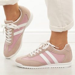 Różowe sportowe półbuty damskie McArthur Ma258w. Czerwone półbuty damskie McArthur, bez wzorów, z dresówki, eleganckie, z okrągłym noskiem, bez obcasa, na płaskiej podeszwie. Za 219.00 zł.