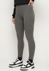 Ciemnoszare Legginsy z Wysokim Stanem Ozdobione Aplikacją Batira. Szare legginsy damskie Born2be, l, z aplikacjami, z jeansu. Za 29.99 zł.