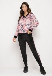 Różowo-Czarny Komplet Dresowy Welurowy Bluza w Abstrakcyjny Wzór Spodnie z Lampasami Ivalaria. Czerwone bluzy bez kaptura damskie Born2be, z dresówki. Za 119.99 zł.