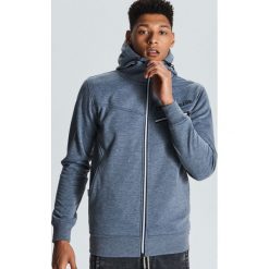 Lekka kurtka typu softshell - Jasny szary. Szare kurtki męskie Cropp, l, bez wzorów, z softshellu, bez kaptura. Za 149.99 zł.