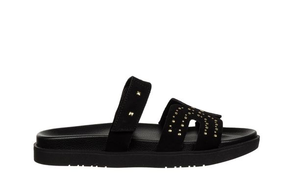 Klapki Yokono Morena-128 Serraje Negro, Czarny, Skóra naturalna - 40. Czarne klapki damskie Yokono, bez wzorów, z materiału, bez obcasa, na płaskiej podeszwie. W wyprzedaży za 152.10 zł.