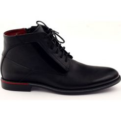 Botki sztyblety Pilpol PC6007 czarne. Czarne buty zimowe męskie Pilpol, na zimę, z polaru, bez zapięcia. W wyprzedaży za 379.00 zł.