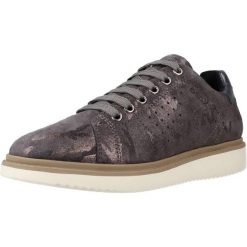 Buty GEOX J THYMAR GIRL Szary. Szare obuwie treningowe damskie Geox, na fitness i siłownię. Za 233.99 zł.