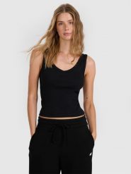 4F Top slim z prążkowanej dzianiny damski - czarny M. Czarne topy damskie 4f, l, bez wzorów, z bawełny, bez kołnierzyka. Za 49.99 zł.