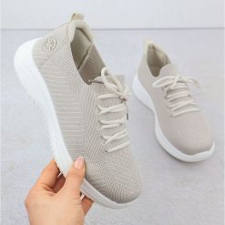 Buty sportowe damskie szare Vinceza 17366. Szare buty sportowe na co dzień damskie bez wzorów. W wyprzedaży za 155.92 zł.
