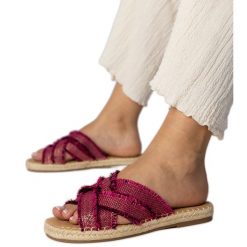 Różowe damskie klapki espadryle. Czerwone espadryle damskie bez wzorów, z tkaniny, bez obcasa, na platformie. Za 81.83 zł.