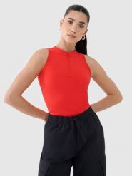 4F Crop-top slim damski - czerwony L. Czerwone topy damskie 4f, l, bez wzorów, z dzianiny, bez kołnierzyka. W wyprzedaży za 49.99 zł.