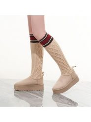 C'M Kozaki w kolorze beżowym rozmiar: 41. Brązowe kozaki damskie C'M, bez obcasa, na platformie. Za 130.99 zł.