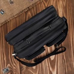 Torba męska na ramię ze skóry naturalnej duża torba do pracy Abruzzo ABR-17. Torby męskie na ramię bez wzorów, z nylonu, na ramię, duże. Za 199.99 zł.