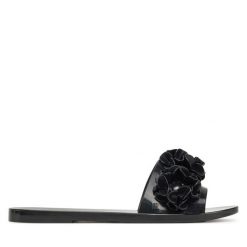 Klapki Melissa. Czarne klapki damskie Melissa, bez wzorów, bez obcasa. Za 249.99 zł.