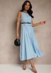 Niebieska Plisowana Sukienka o Rozkloszowanym Kroju Bez Rękawów z Paskiem z Klamrą Iffule. Niebieskie sukienki damskie Renee, na spotkanie biznesowe, m, bez wzorów, eleganckie, bez kołnierzyka, bez ramiączek, maxi, rozkloszowane. Za 139.99 zł.