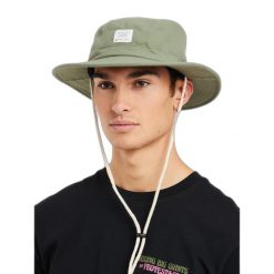 Czapka typu snapback Protest Amburgh. Fioletowe czapki męskie Protest, bez wzorów, sportowe. Za 147.10 zł.