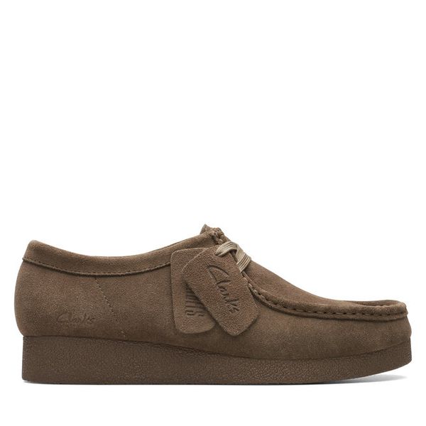 Półbuty Clarks. Brązowe półbuty damskie Clarks, bez wzorów, bez obcasa, na płaskiej podeszwie. Za 539.99 zł.