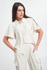 Koszula damska TWINSET ACTITUDE. Koszule damskie Twinset Milano, m, bez wzorów, bez kołnierzyka, bez ramiączek. W wyprzedaży za 381.23 zł.