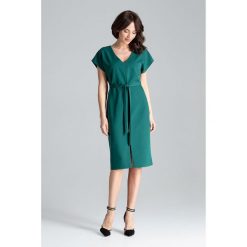 Luźna elegancka sukienka l032. Czerwone sukienki damskie Global, do pracy, l, bez wzorów, biznesowe, bez kołnierzyka, bez ramiączek. Za 179.00 zł.