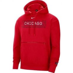 Bluza sportowa męska Nike Bulls Courtside. Czerwone bluzy sportowe męskie Nike, bez wzorów, sportowe, bez kołnierzyka, bez ramiączek. Za 462.00 zł.
