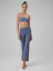 4F Spodnie do jogi z rozszerzanymi nogawkami damskie - niebieskie L. Niebieskie spodnie dresowe damskie 4f, l, ze skóry, na jogę i pilates. Za 169.99 zł.